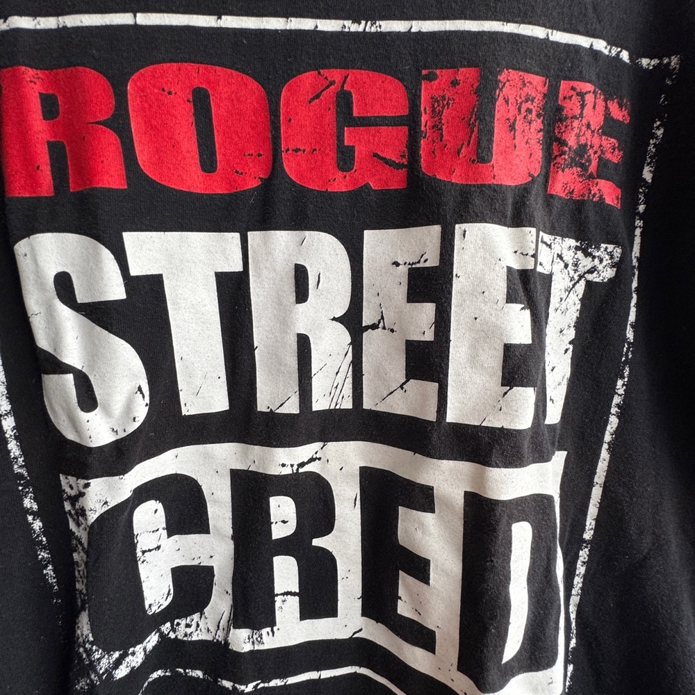Rouge Status Tshirt